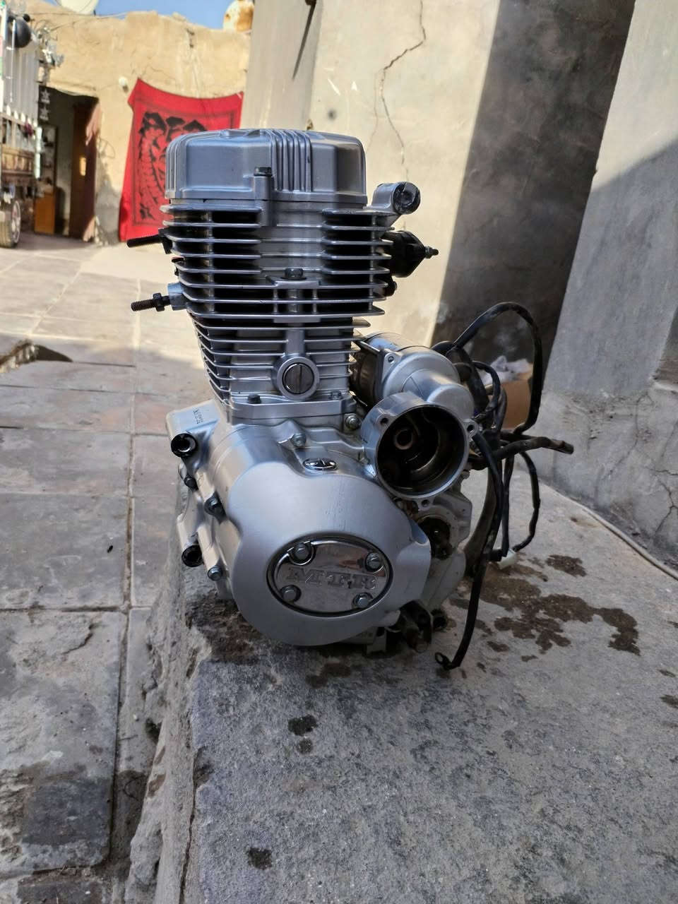 مكاني نجف ابو صخير شراي خابرني *********** مامتواجد على فيس سعر ١٢٥ وبيه مجال حق جيه
