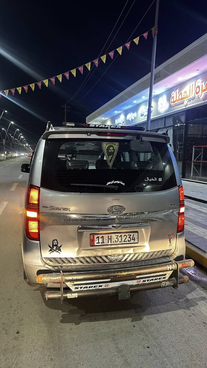 السلام عليكم 
ستاركس  مسكر 2012مرمزه 18سياره أصوليه شرط التحويل سياره بيها جاملغ صفحت العبري الأمامي مبدل او الخلفي بي صبغ من كوريه رقم إنكليزي  سنويه ال 36محرك سبلاين 12قبق اسود  قبل يومين شاده بضمان

مكلف بل نشر الي يريد يعرف بقيت التفاصيل هاذه رقم راعي السياره ***********
