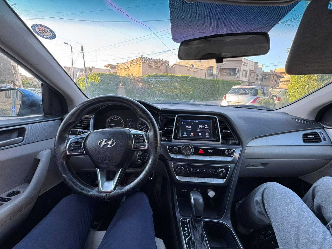 ***********  جديده   حلوه
سوناتا ٢٠١٨ امريكي 
حادثها جاملغ خلفي
  وصبغتها حزام اثر جراد 
محرك ٢٤٠٠  جي دي اي جديد 
كير محرك  خير من الله 
صدرامامي خلفي  خير من الله
فول تحكمات ستيرن 
تخم  تاير وباتري  جدد
شاشه  وكامره  وحساسات 
لد امامي خلفي 
تبريد ثلج 
ماشيه  تقريبا  ٧٠ الف ميل 
رادارات جانبيه 
انظمة قياده 
تحويل او وكاله ثاني يوم باسم عربي  صديقي 
مكاني اعظميه 
سعرها ١٠٢ ورقه  
اتصال فقط  مكلف بلنشر 
***********
