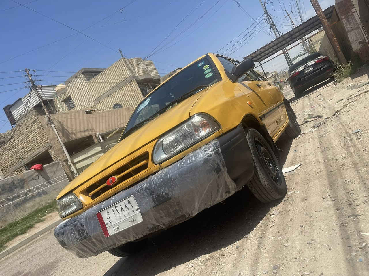 سلام عليكم سايبه للبيع مديل 14 سياره جاهزه مكينه توني شادها كير كفاله غرفه جديده دوشمه جاهزه تبريده عوزه غاز فقط صدره جديد مناقصه هيه غرامه مصفره مداور ثاني يوم سعر 28 بيهه مجال قليل مكان سياره شعب ***********
