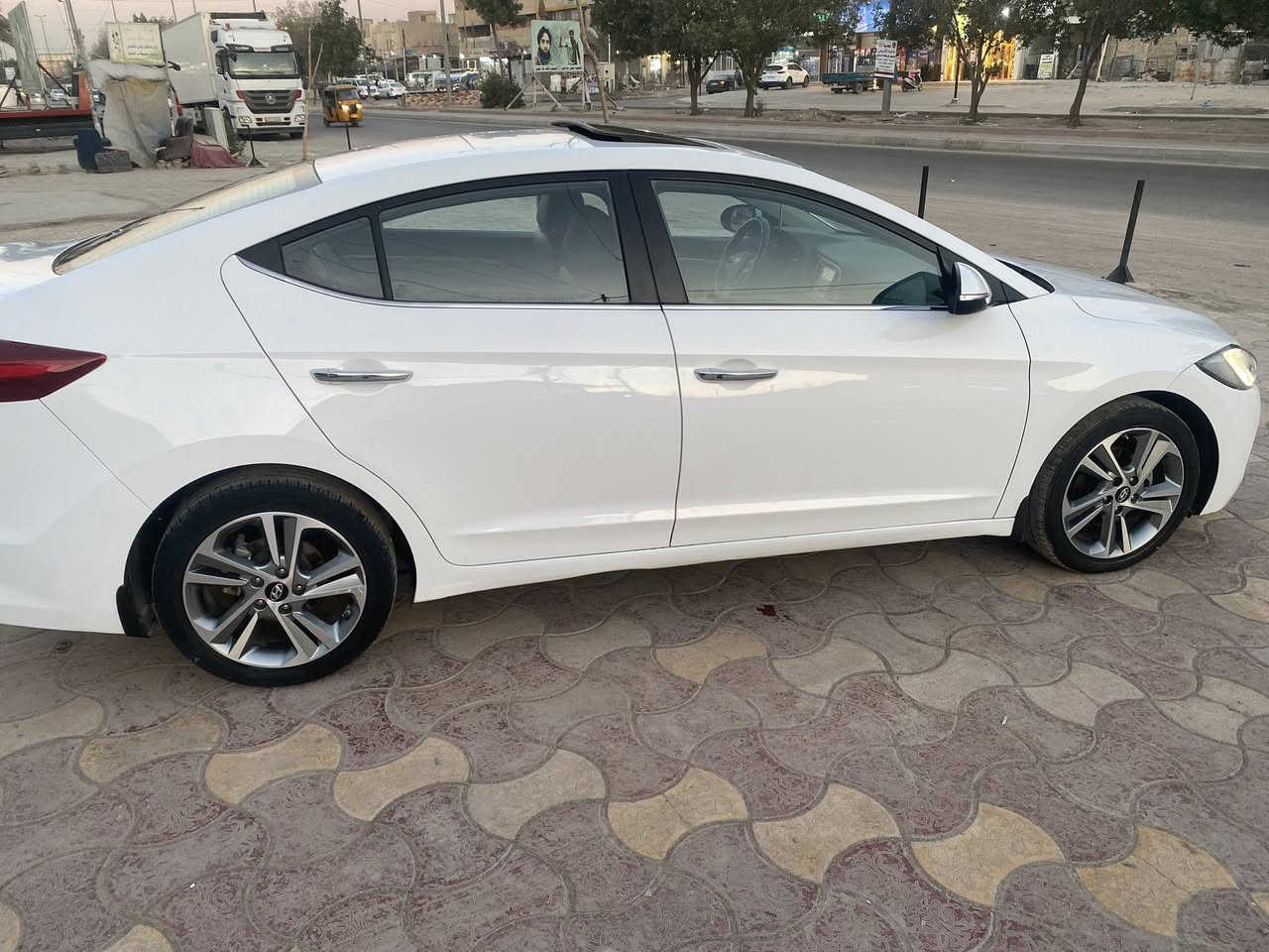 2017 خليجية كفاله حته الدعاميات
فول الفول 1/1 
ماشية 79
رقم بغداد باسمي هزه وسنويه جديده
عنواني بغداد البياع
السعر 158 و ماكو هيج سعر بالنسبه لخواتها ونظافتها
الشراي يتصل 
***********
