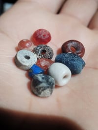 ١٠ قطع • اكسسوارات • توصيل