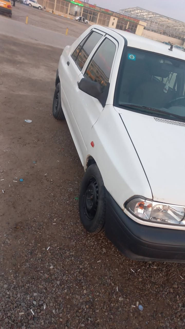 سايبه موديل 22 إيراني //سياره مكفولة كير مكينه كفاله كهربائيات حداديه تخم تاير كله شغاله تبريد شغال  . بيهه  مداكر الامامية مبدلات مبدلات جماليه مو حادث  سياره كل نواقص ما بيه.  السعر 👈. ٥٠  .  وبيها مجال العنوان البصرة  صاحبه 📞.  ***********
