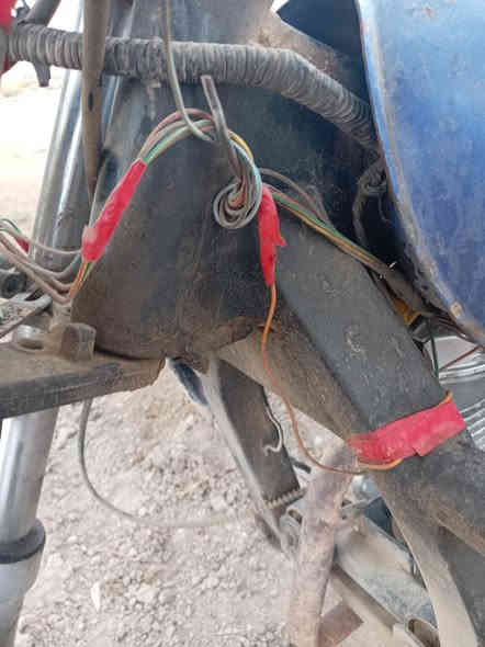 سلام عليكم ستوته للبيع 18 شاصي  شرط اكسن شرط  محرك مبدل بس بيتسم  سلف هندر توير حجم 13 سعر اب 950 اوبيه مجال  المكان السماوه بل وركاء.. ***********
