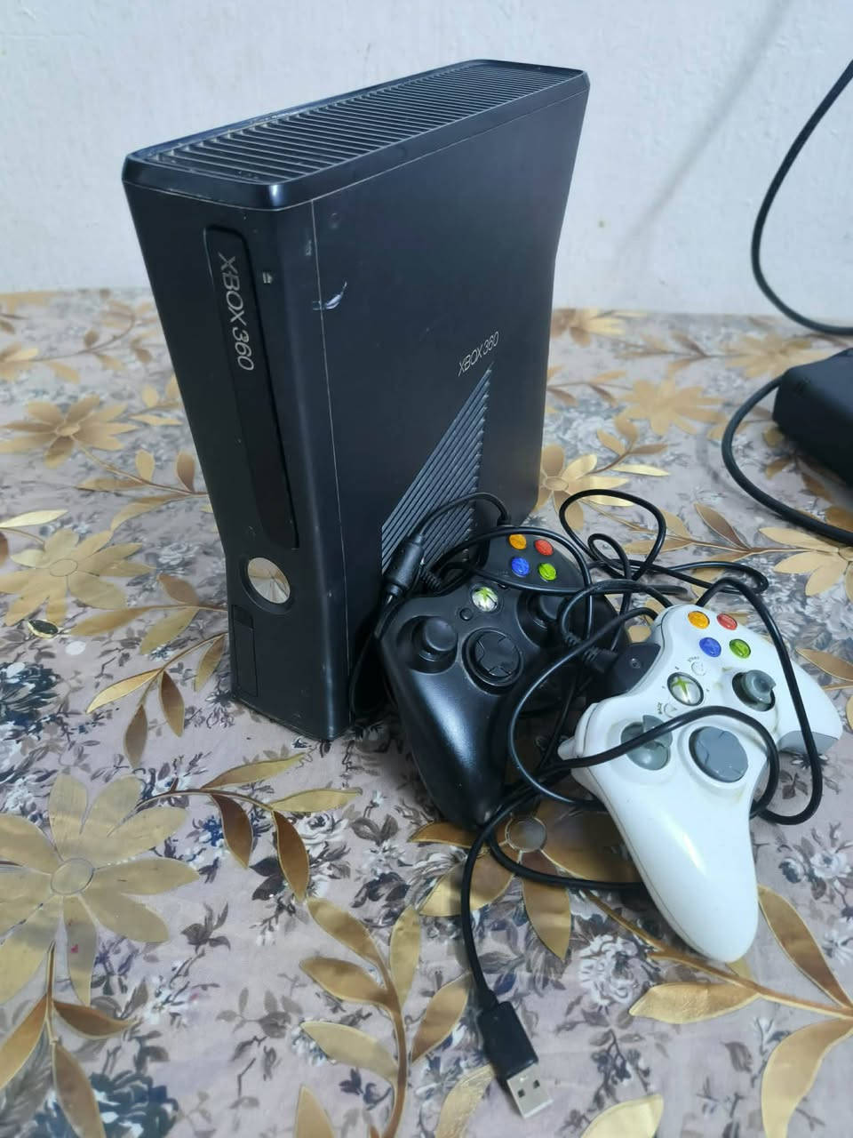 السلام عليكم اكس بوكس 360 لبيع السعر 120وبي مجال ويا 5 اقراص


**إذا كنت صاحب هذا الإعلان وتريد حذفه لأي سبب، رجاءا أرسل رسالة إلى الدعم الفني**