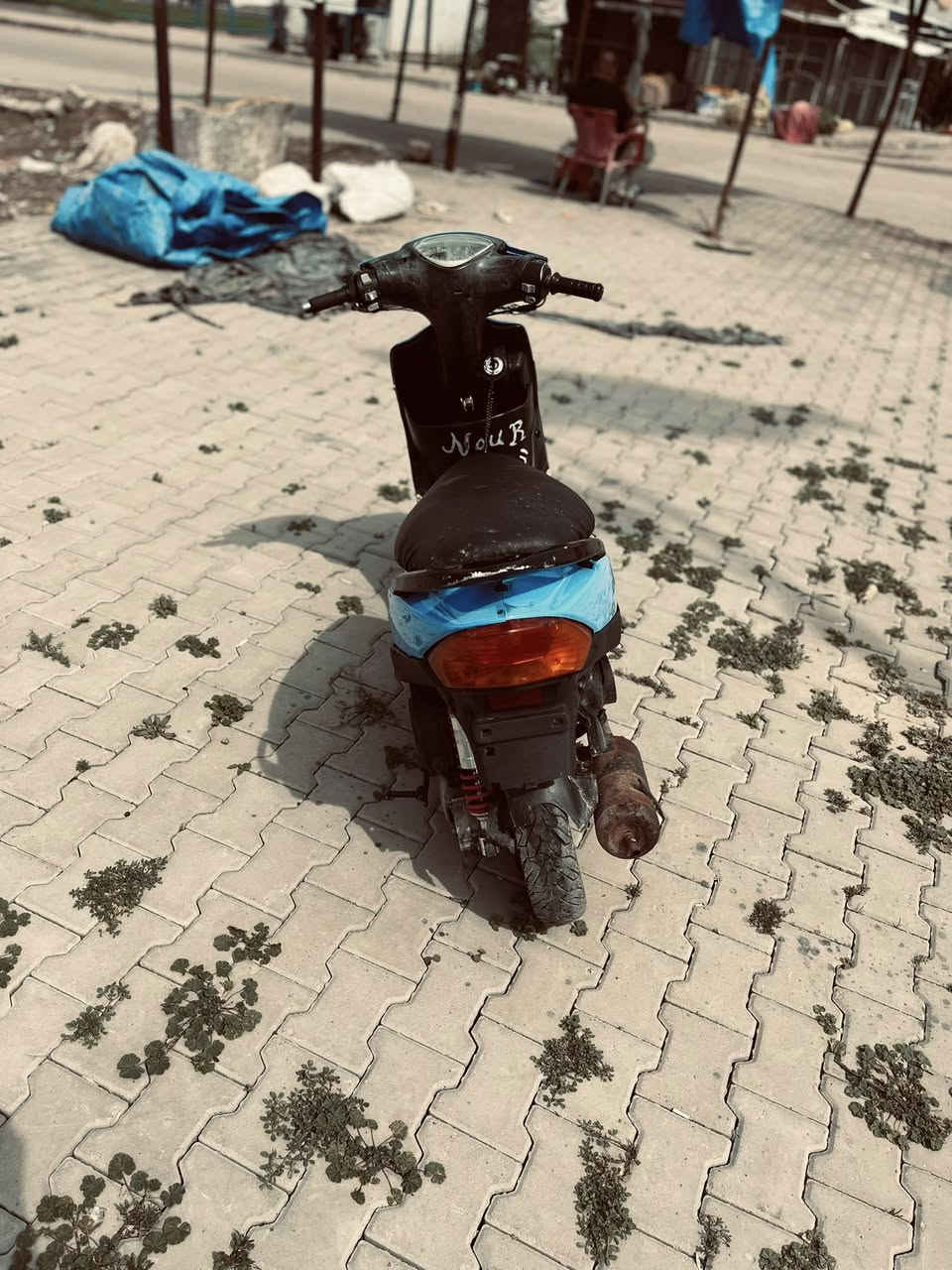 اجه ماكس عدله للبيع الدراجه الله شاهد حيل نضيفه وشلعه ومعدل الي بالك بيها نواقص بصيطه حيل مثلن قبق باتري نواعم الدراجه خير من الله سعرها 350مكاني بغداد اليوسفية رقمي***********
