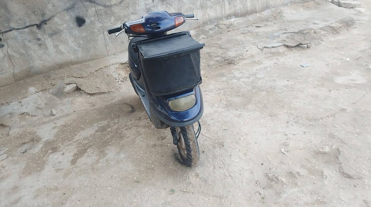 السلام عليكم ورحمه الله وبركاته دراجه منغول بلاديه 2003 ما مفتوحه كل شيء شغال العنوان كربلاء سايدين حي الشهداء الموظفين ***********
