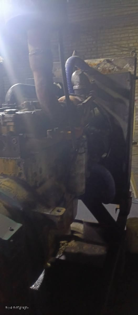 السلام عليكم للبيع كمنز 24 200  kv  على الحمل مكينة مجفت جديد بس بيهة شوية بخار مكان بغداد***********
