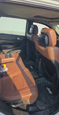 خليجي بدون صبغ عدا باردين رقم بغداد 2013 السياره فول مواصفات  ١٩٥ وبيه...