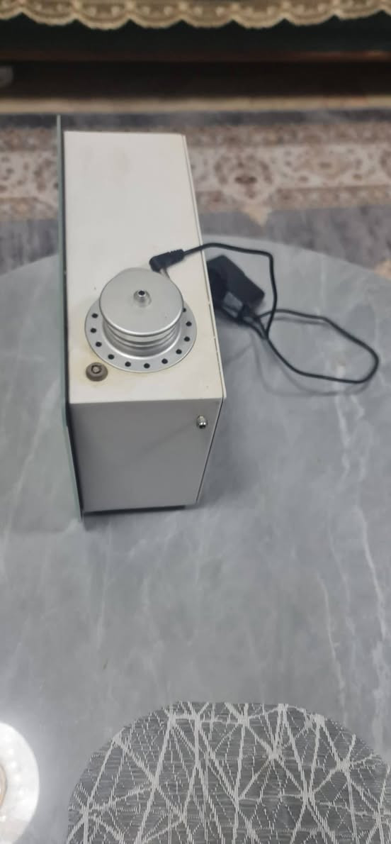 للبيع معطر من شركه احلى جو شتريته ب ٣٠٠ ابيعه ب ٢٠٠ استعمال قليل  رقمي *********** كرادة خارج
