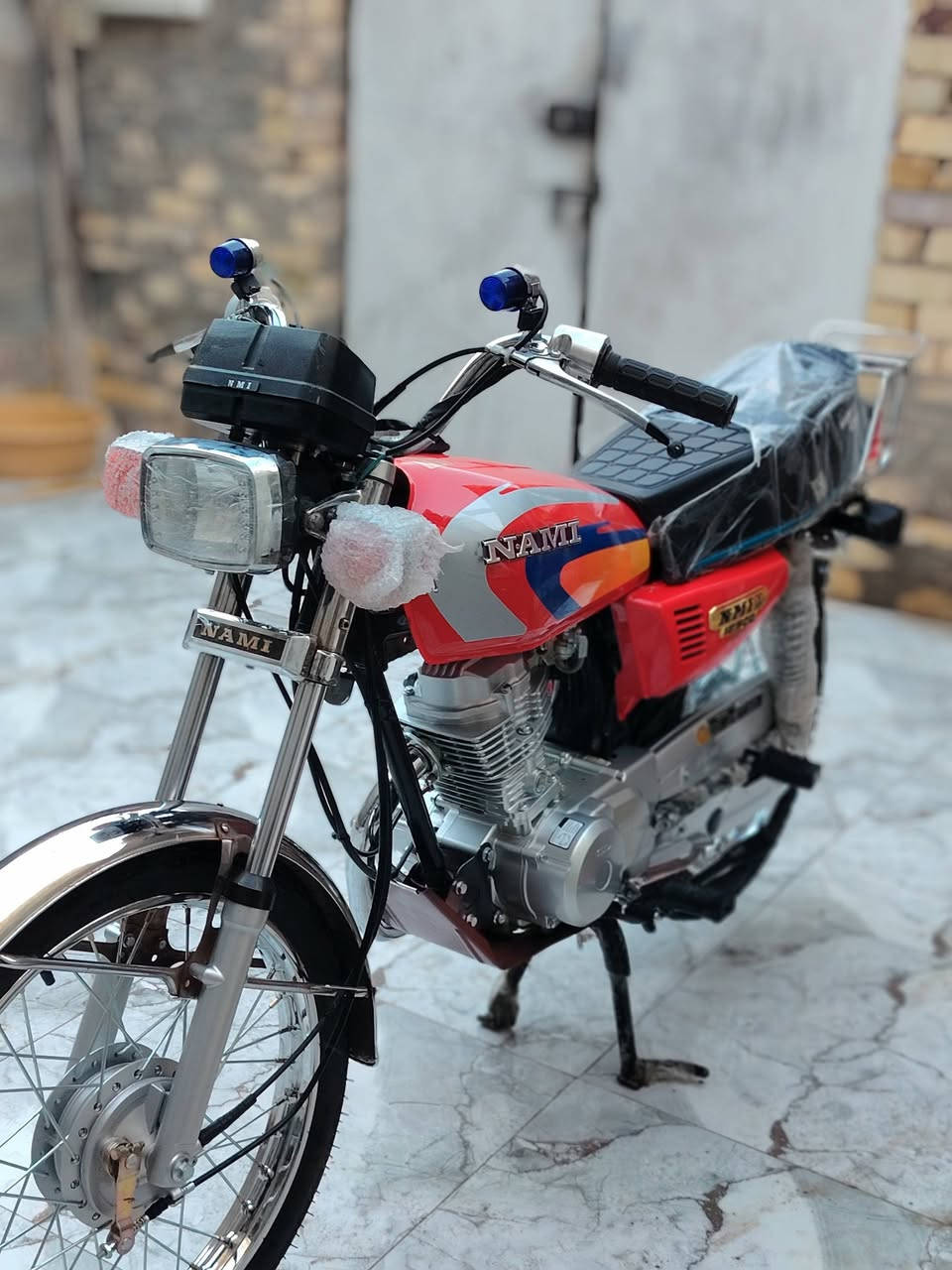 سلام عليكم دراجه نامه سكنر للبيع صارله شهر من طالعه مكاني المجر ***********
