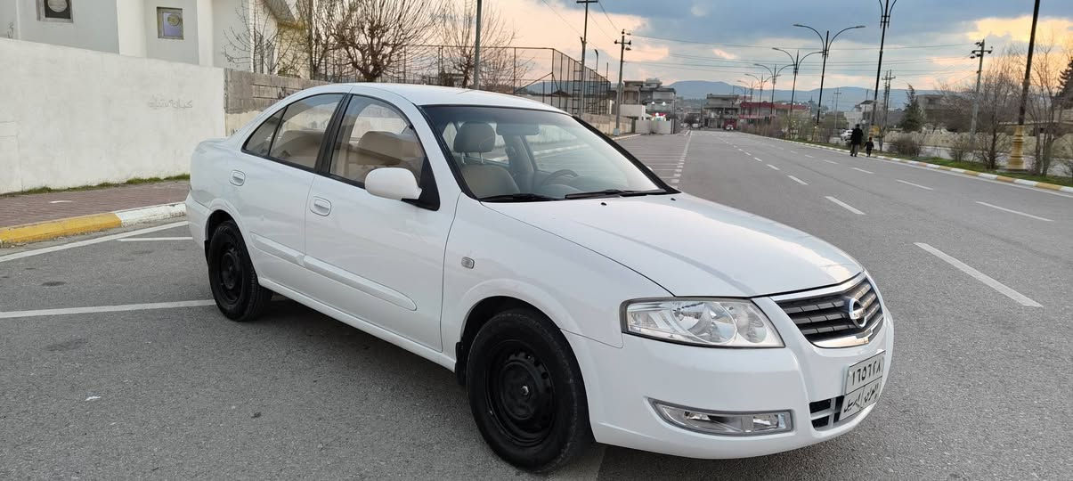 نیسان سەنی کۆری  مۆدیل 2008 گێڕ ئۆتۆماتیک سپی بەفری ناوزەرد چوارجام کارەبایی کەلە کۆنترۆڵ شوێن عەینەک مەکینە سپی شانزە 249هەزار ڕۆشتووە ڕەقەم هەولێر سەنەوی 7مانگە بەسەرجووە دووپارجەی بۆیاخە ڕەسمی سۆنەرەکەم داناوە سەیارەکە هەیکەلی زۆر جوانە وزور تندوتۆڵە چوارتایەیی تازەی لەژیرە  بەشرتی گێڕومەکینەو تەحویلوغرامە سعری 86گڵاومەجال شوێن هەڵەبجەی تازە 
***********
*********** دار بنديهكان, السليمانية

