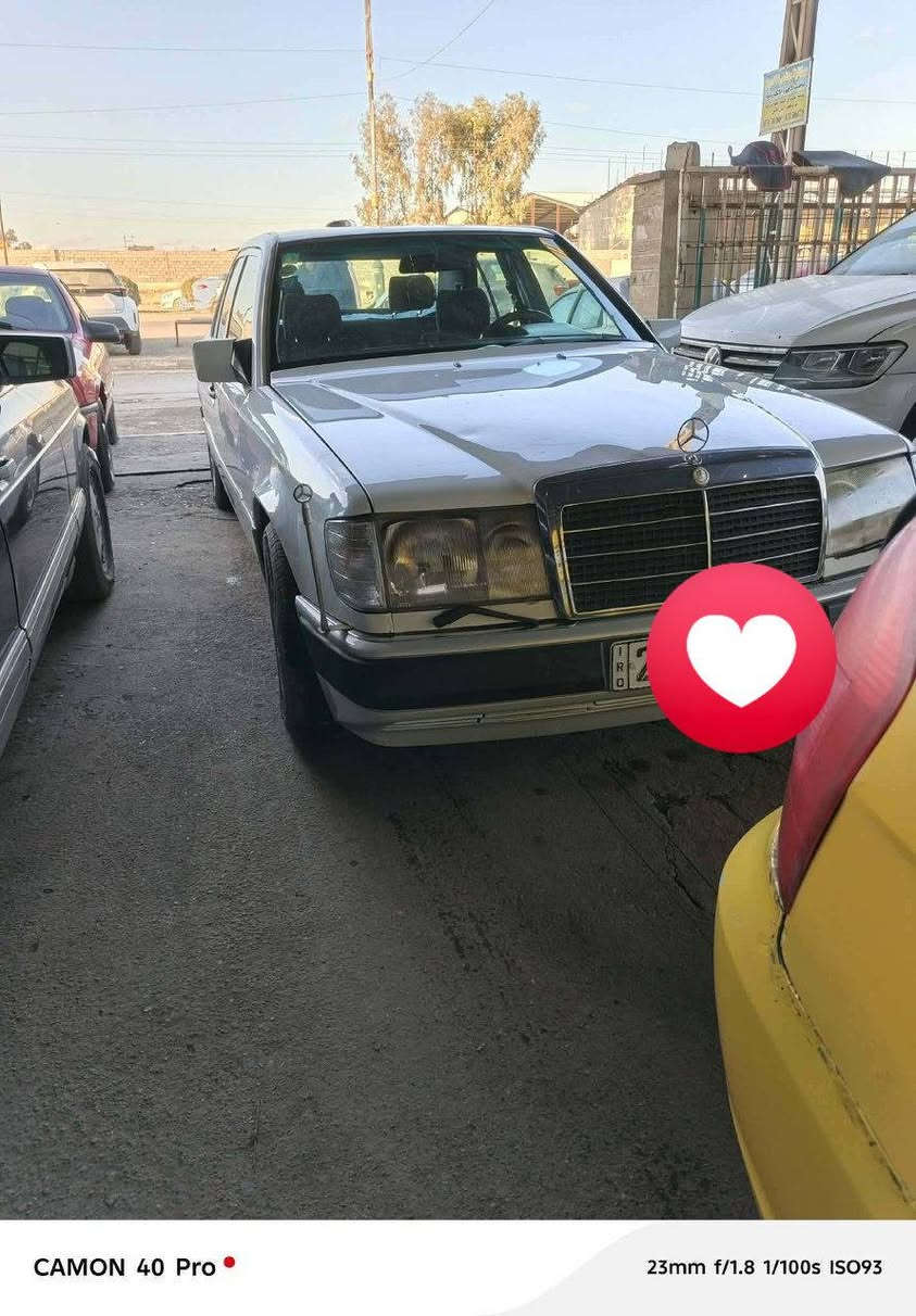 مارسدس دب موديل 91 بدون صبغ  مكينه عنكبوت 6 اصلي مكينه نضيفه كير توماتيك على وضعهاكهربائيات كلها شغاله مامصلح شي بيها رقم صلاح الدين بسمي سنويه وهزه جدد مكانها بالموصل احلى من الصور68وبيها مجال ***********
***********
