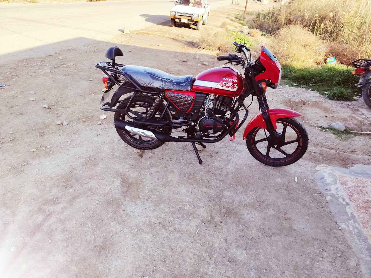 سلام عليكم # دايوانات 2 لون احمر # موديل 19 وراق اصولي # دراجات حلوات نضاف مو شراي لا يشلع كلبي 
هاذا رقمي واتساب ***********
