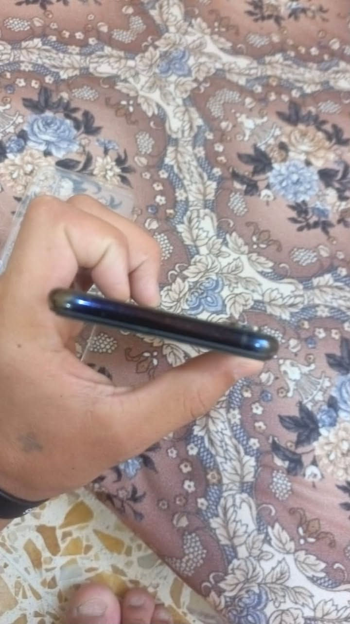 آيفون اكس ماكس ذكره256تك سمكرت مبدل شاشه وبطاريه100فيس إيدي واكف البقي شرط كامره حيل حلوه سعر 150وبيً مجال ***********
