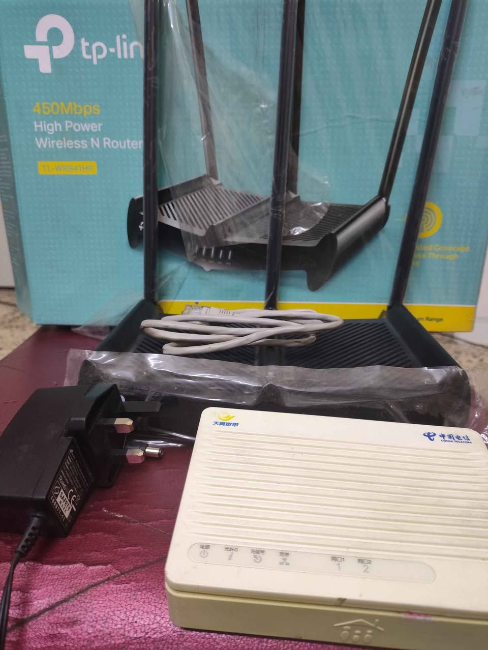 راوتر tp link جديد غير مستعمل مع تحويلة كيبل ضوئي من هواوي
 
فقط تم تجربة الراوتر مره وحده و انترك لان ما استخدمنا
يشتغل بدون اي مشاكل و التحويله ايضا شغاله كامل و غراض الراوتر الأصلية كامله المحوله و الكيبل مال انترنيت 
سعر 45 
مكاني بغداد حي تونس و ما عندي توصيل
اي استفسار تفضل خاص الرميطة, المثنى


**إذا كنت صاحب هذا الإعلان وتريد حذفه لأي سبب، رجاءا أرسل رسالة إلى الدعم الفني**