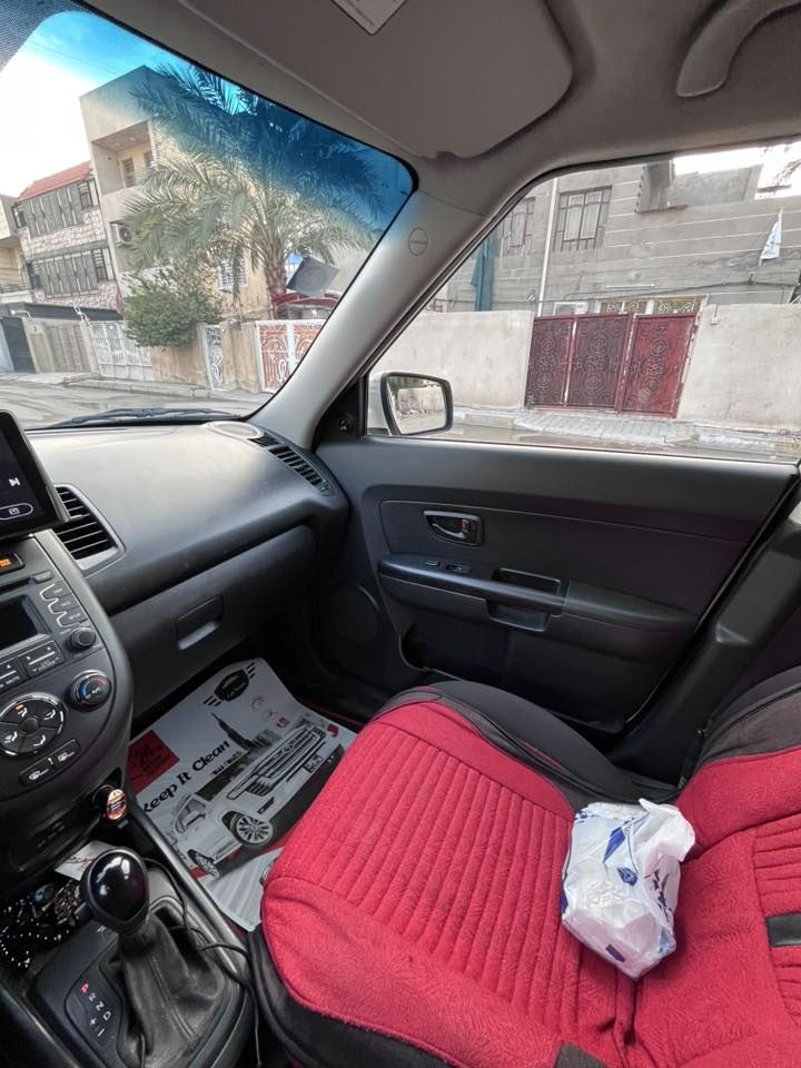 السلام عليكم 
بعد اذن الادمن المحترم 
صول 2013 محرك جي دي اي 
ماشية 96 الف 
رقم بغداد جديد
محرك كير مكفولات بدون فتح
نواقصه
التبريد يحتاجله صيانة
جامة باب خلف السائق تشكل مرات
صور السيارة والسونار مرفقة بالمنشور
العنوان بغداد/حي الجهاد
السعر 93 وبيه مجال 
***********
