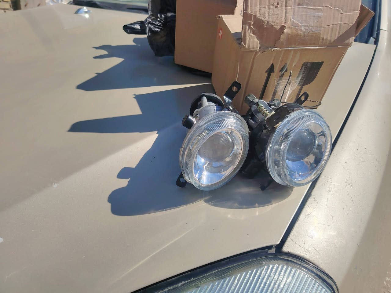 كشافات اوبتما ٢٠٠٨ للبيع جديد بالكارتون غير مستعمل ***********
