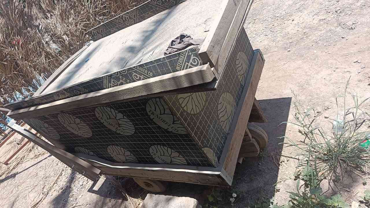 السلام عليكم عندي هاي العربانه للبيع قيم واخذها جديدة بس متروكه


**إذا كنت صاحب هذا الإعلان وتريد حذفه لأي سبب، رجاءا أرسل رسالة إلى الدعم الفني**