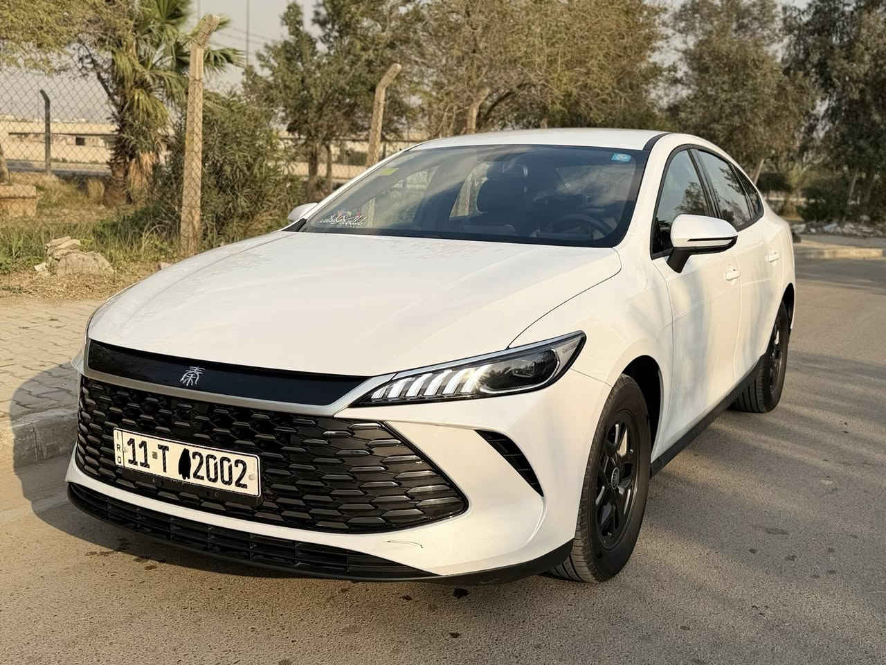 السلام عليكم بي وايدي كن بلاس للبيع فقط 2025ماشيه 3 الف مكفوله من ضربه من بارد من تبديل صبغ سياره جديده على أيدي بسمي مشروع وطني رقم بغداد أنكليزي استفسار اتصل وادلل ***********
