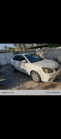 ريو ٢٠١١ • محرك ١٫٤ • جير اوتو