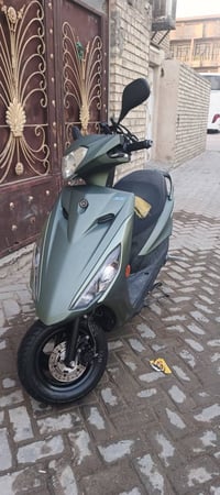 اكزز Z • ٢٠٢٤ • ١٠ آلاف