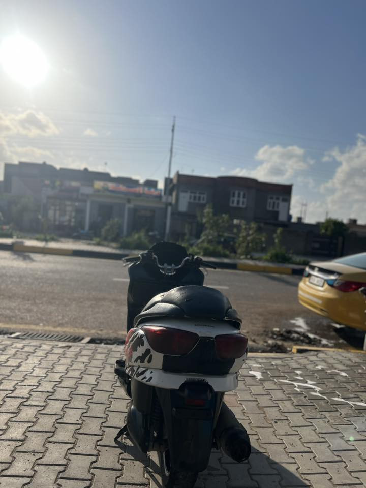 السلام عليكم فورزة 0.8 للبيع
الدراجه شلعه معدل فول جويتر بلادي مكينه تخبل الدراجه متعوب عليه زوج تاير جديد رون ثابت السعر ٧٥٠ وبي مجال ممتواجد عل نت 
***********
