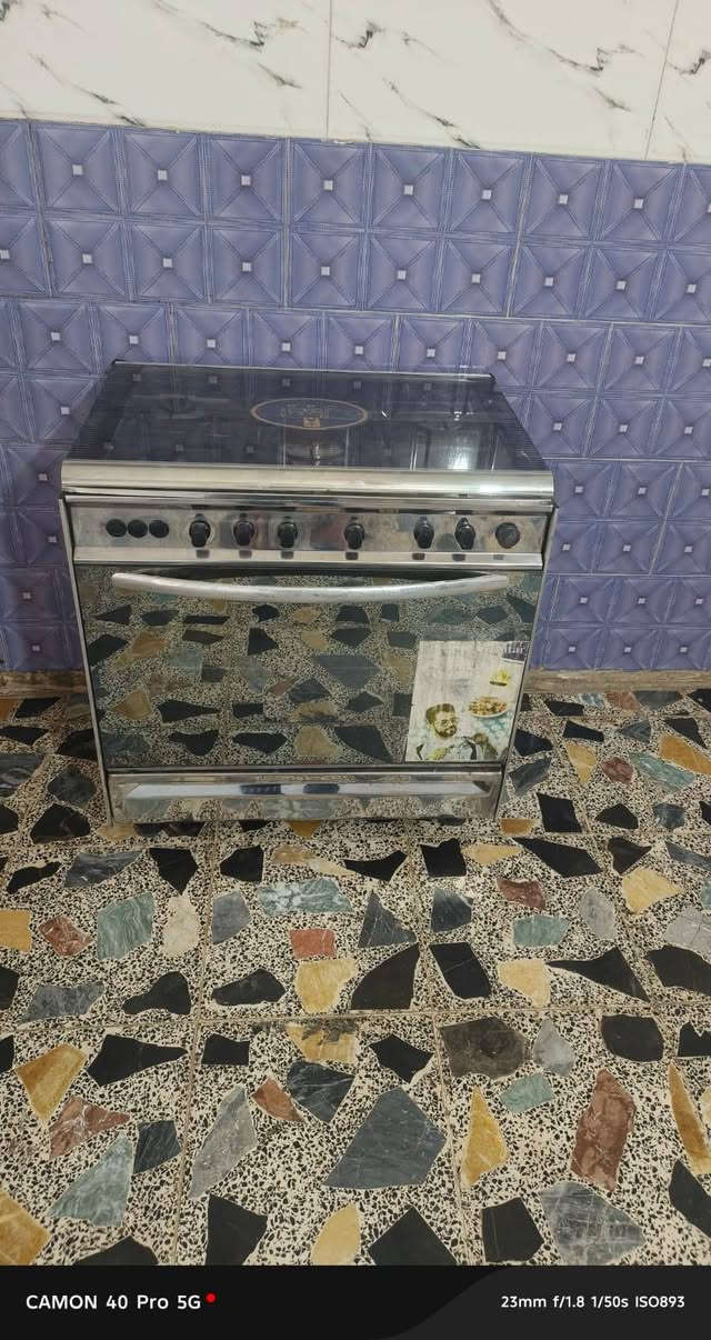 طباخ تديال مصري مستعمل نضيف ناره زركه فرن فوك وجوه سعر 175 عنوان بغداد فلكه حي النصر قرب مطعم كباب سليمانيه للستفسار اكثر اتصل على الرقم *********** يوجد واتساب

