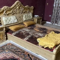غرفه نوم للبيع سعر ٣٠٠ وبيه مجال 07730601144