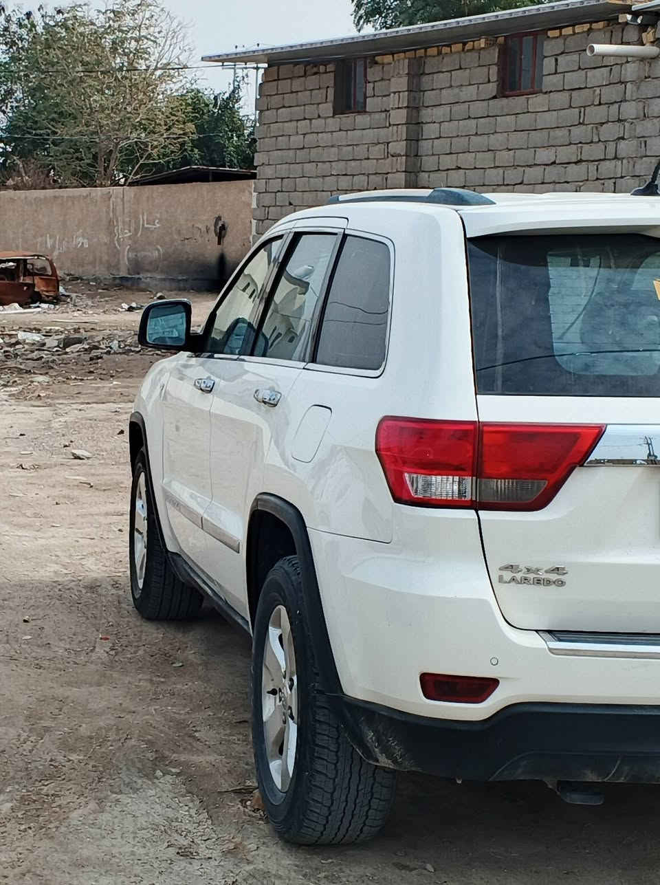 سلام عليڪم
جيب لاريدو موديل (2011)
خليجي ڪفاله عامه 
ـــــــــــــــــــــــــ
سياࢪه جاهزه مال جنـاي
حداديـه خيـࢪ من اللـه 
تخم تايـࢪ
تبريـد ثلـج ❄
ڪيࢪ مڪينه خيـࢪ مـن اللـه
ــــــــــــــــــــــــــ
ࢪقـم بغـداد بسمـي
سعـࢪ( 180)
او بيـه مجال 
ــــــــــــــــــــــــــ
المڪان بابـل/ شوملـي
ــــــــــــــــــــــــــ
الاستفسـار:  ***********
