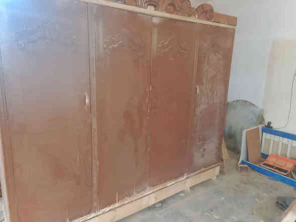 السلام عليكم للبيع كنتور ابو اربعه نظيف تسكام صاج كبس نرماده شريطيه  كنتور كامل فقط بعض التعديلات البيع لضيق المكان مكاني ناصرية سوق الشيوخ 
المهتم يراسلني على الرقم  
***********.    متواجد وات ساب
