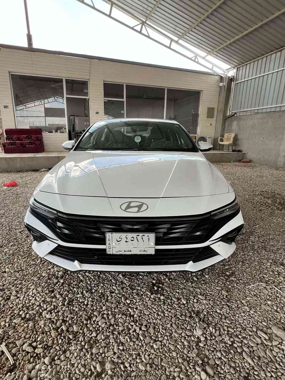 السلام عليكم النترا خليجي موديل 2024  كفاله عامه محرك 2000 فول 1/1 رقم بغداد مكان السياره حله السعر 165 مكلف بالنشر للاتصال ***********
