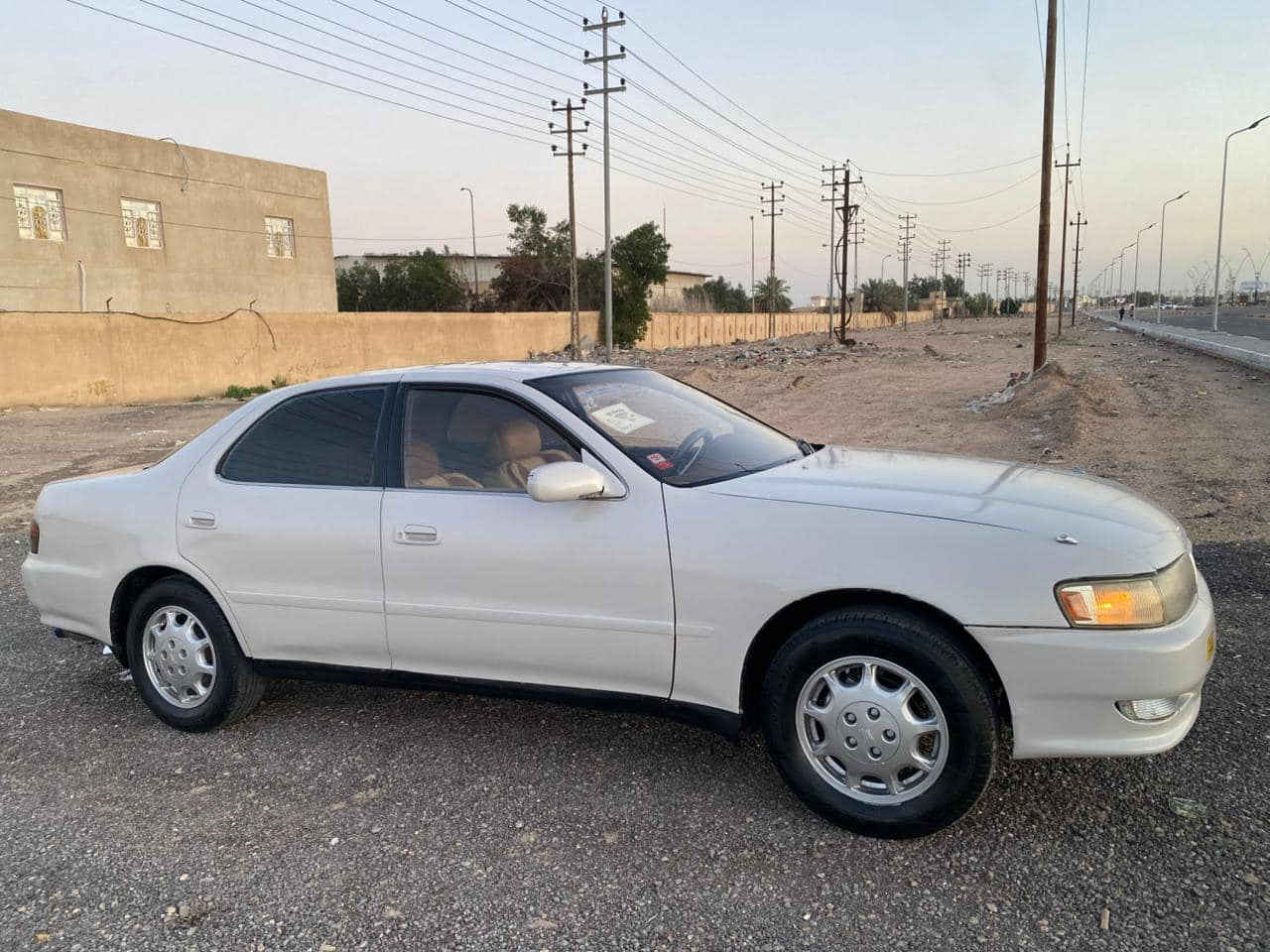 كرسته مكفوله من الكص وضربه علمن نقل جثه فقط رقم بصره سنويه مجدد 2026 مكينه وكير جدد تخم تاير حداد جديد سعر 39 وبيه مجال رقم الهاتف *********** لعنوان بصره زبير حي صحفين
