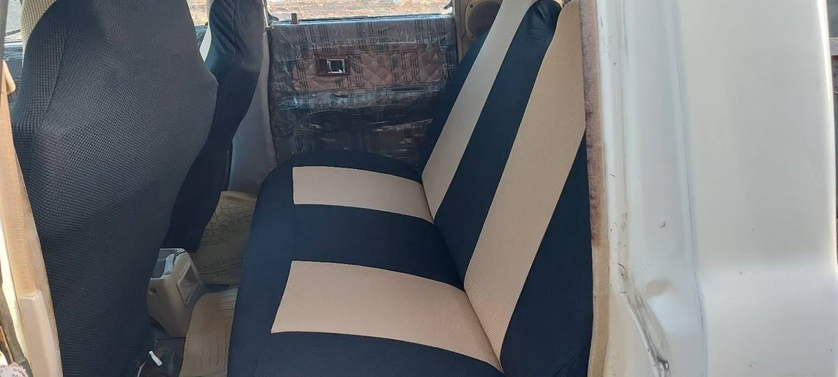 پیکاپ دێر 2006محسەن  بەخ هەمو گیانی بەشەرت  گێڕ مەکینە زۆر توندوتۆڵە  کارەبای هەمو ی مزبوتە  مەنەفێست ئەسڵی  نیو پارچەی سبوغە  36گەڵاوو کەمێک محاملە  ***********
