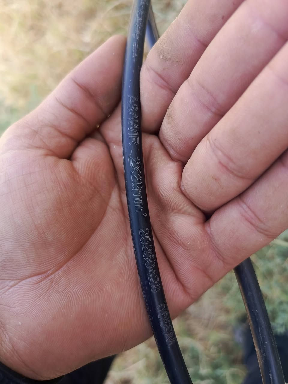 السلام عليكم كيبل 35mm طول 245 و25mmطول 160// ***********
