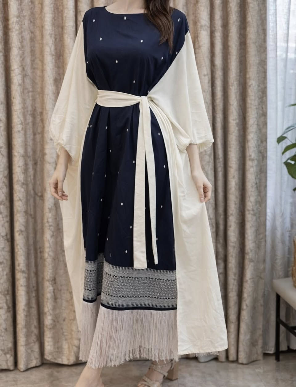 كلابية او فستان تنفع للطلعات قياس فري سايز ماخذتهة بسعر 60 الف رايدتهة 35 الف 
موجود توصيل 3 الاف كل محافظات


**إذا كنت صاحب هذا الإعلان وتريد حذفه لأي سبب، رجاءا أرسل رسالة إلى الدعم الفني**