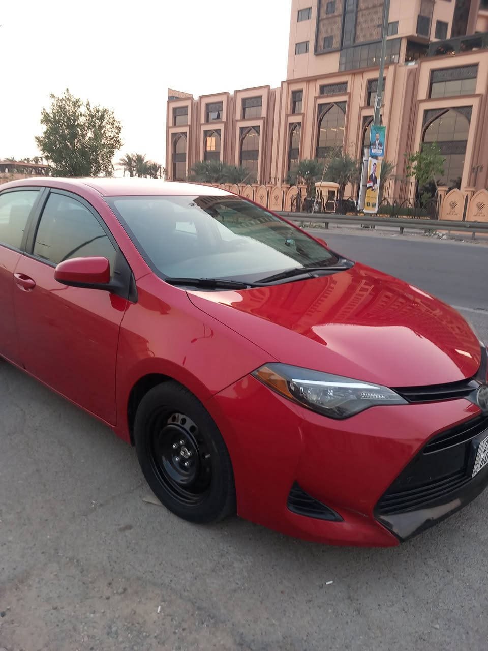 السلام عليكم كورولا موديل 19 الحادت بس الجاملغ الخلفي نصف صبغ باب اصلي نفس الون اربيل بسمي ماشية ٥٣ السعر ١٥٠   مكاني بغداد اتصل ***********
