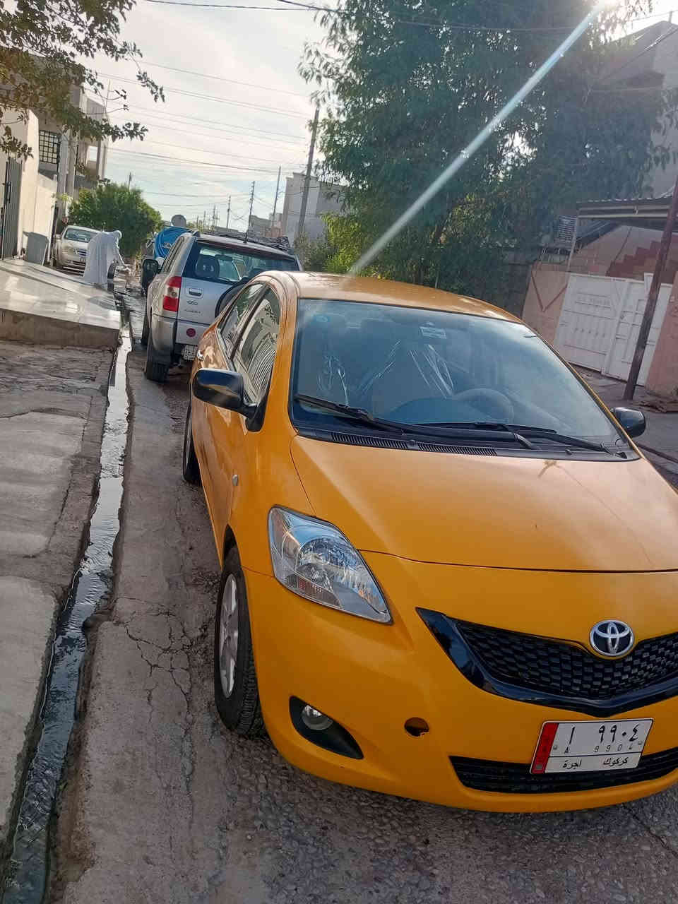 يارس خليجي  موديل 2008كير اوتو ماتيك محرك كندي  zn,wan1 جبيرتبريد شرط   بي جاملغ سكن امامي تبديل  وطخه ربع  جاملغ خلفي خفيف  بدون حوظ بدون شاصي نقا به صفر سنه ويه مشروع  وطني كوبون بنزين. سعر  ***********
