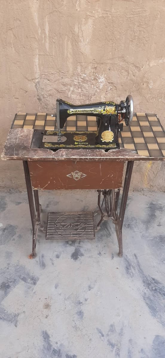 سلام عليكم مكينه خياطه هيه ورجلها شغاله السعر ١٠٠ وبيها مجال حك الجيه


**إذا كنت صاحب هذا الإعلان وتريد حذفه لأي سبب، رجاءا أرسل رسالة إلى الدعم الفني**