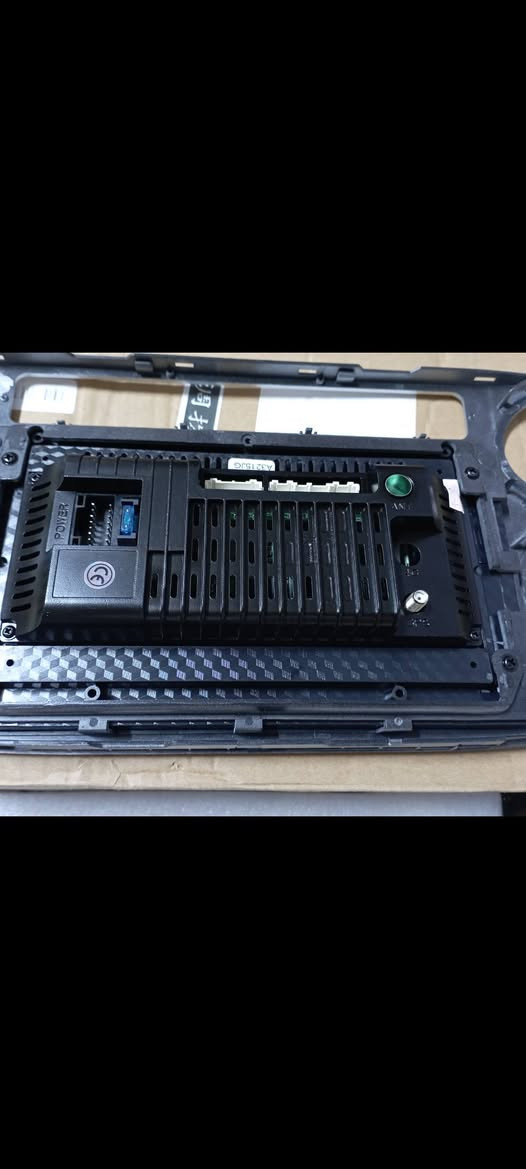 السلام عليكم..شاشة تيكوان من 12الى18. كامرة خلفية .جي بي اس..مع كافة ملحقاتها..واتساب.***********.يوجد توصيل..السعر 70 الف
