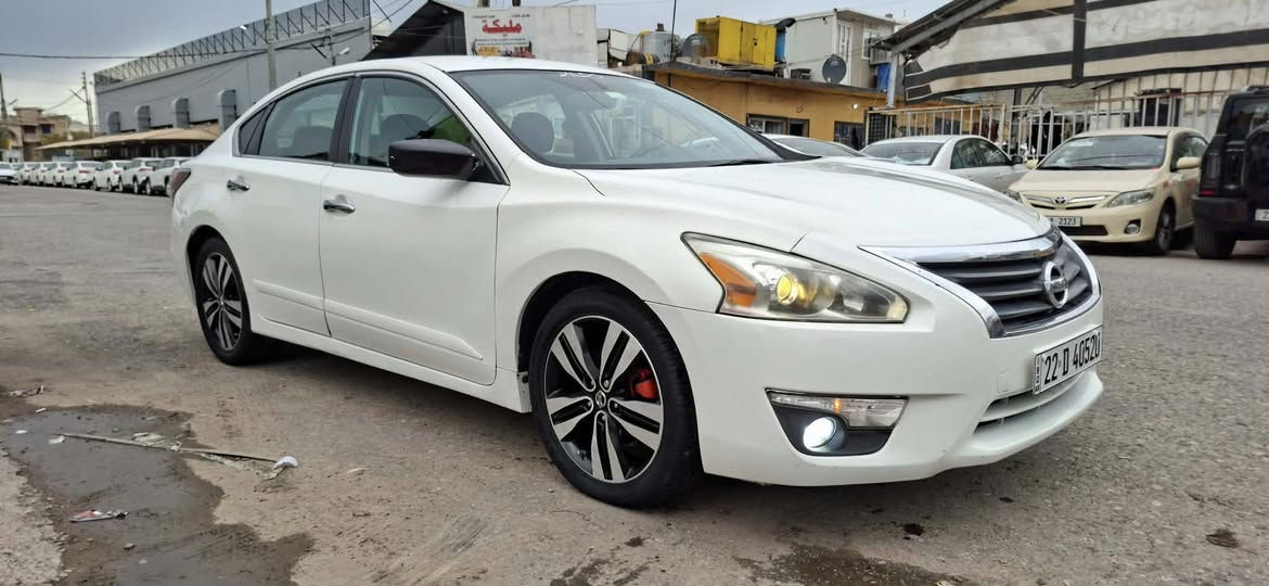 نيسان التيما 2015 بصمه شاشه كاميره  ويل كب تخم طاير جديد كير محرك شرط بي 5  قطع بدون دواخل بدون ايرباك  رقم انكليزي سنوي جديد الي 2031
مكان السيارة اربيل 
سعر البيع قفل ٩٤ 
للاستفسار ***********
واتساب *********** 📞📞
