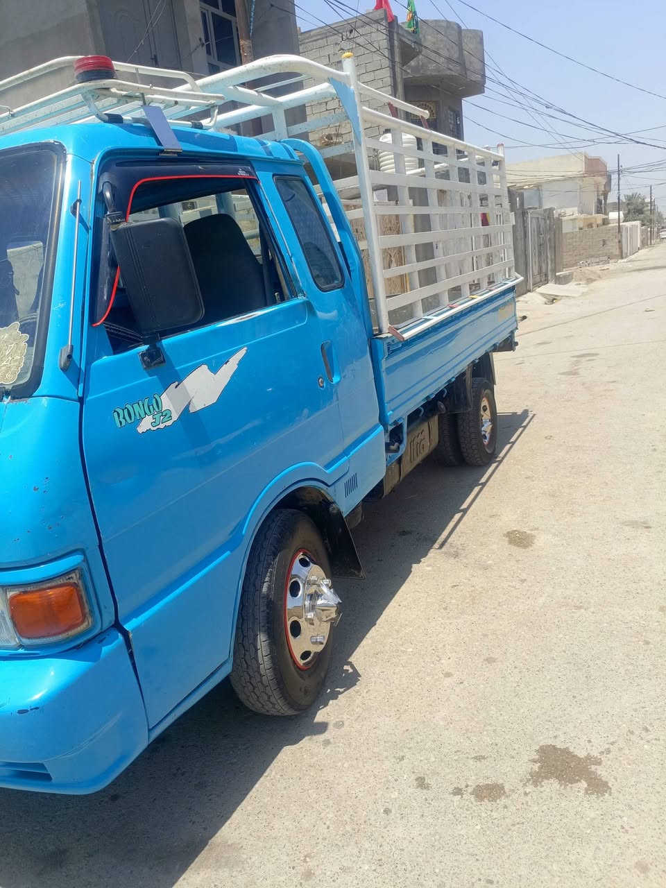 سلام عليكم كيه حمل بنكو قديم موديل 95سياره حلوه نضيفه كير محرك اكسل خير من الله رقم نكليزي بسمي شرط لتحويل سعر لسياره 65وبيه مجال شي قليل رقمي ***********
