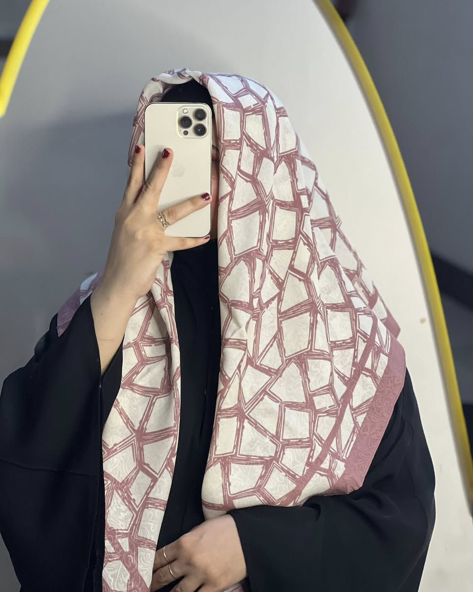 ⁨ ربطة قطنية سوفت 
قياس 105 سم 
السعر 4 الاف 

كل 3 قطع ب 10 الاف

حتى تحافظين على الحجاب
❌لتستخدمين دنبوس 🧷
استخدمي شكالة الربطة

للحجز دايركت على الإنستغرام:  @kattkut 
واتساب: ***********

#توصيل_جميع_محافظات_العراق #نجف #بغداد 
#احذية #ربطات⁩
