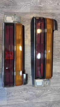 كراون رويال • ٨٦ • جديد أصلي