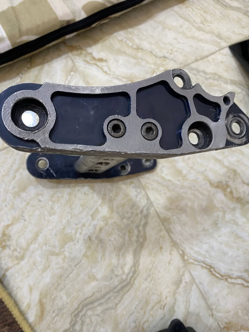 قابق عمبار ١٠ قطره ١٠ قابق فلوين ١٥ شيله ٤٠ طاسه مال كلج ١٠ كفارات  ٤٠ السعار نهايتهن
🤍


**إذا كنت صاحب هذا الإعلان وتريد حذفه لأي سبب، رجاءا أرسل رسالة إلى الدعم الفني**