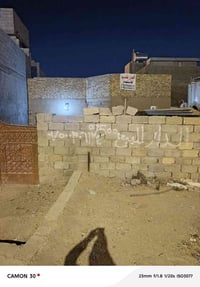 بيت للبيع علئ شارع ستين  مساحته 200 للاستفسار علئ هذا الرقم 0750069594...