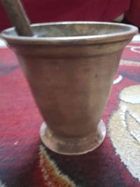 هاون نحاس • ثقيل • ١٨ سم ونص