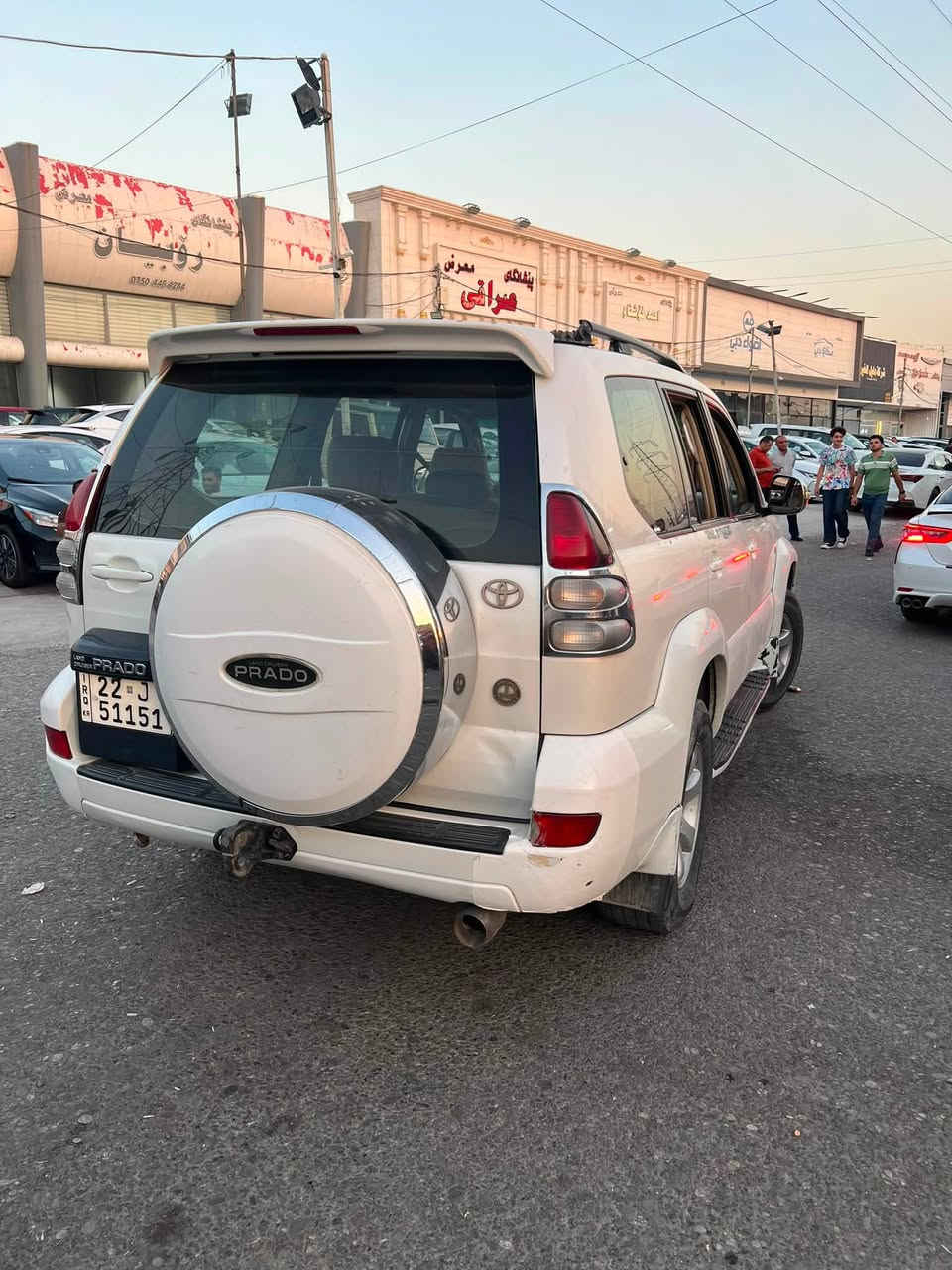 برادو ٦ سلندةر vx
موديل 2007 
بدون سبغ 
محرك مفتح فقط كاسكيت 
سلايت 
دبل اكسل 
جام كارباي 
مواسفات فول فول 
الرقم سنوي الجديد ب اسمى 
الرقم التليفون *********** واتساب و كورك 
السعر 140$ 
الرقم سنوي الجديد ب اسمى
