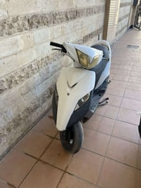 كفالة عامة فقططط مبدل كابريتر فقططططط سعرها 750 الف وبيها مجال حگ الجي...