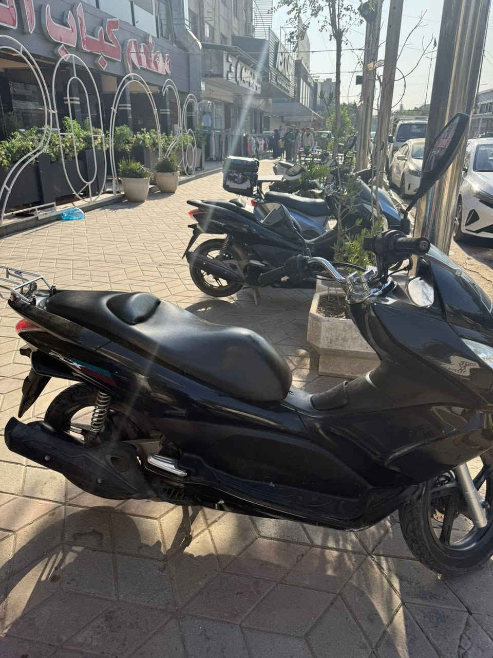 السلام عليكم دراجه للبيع جيل أول ماكينه 125 ماشيه 75 تدفئه باليدات مكينه مكفوله فقط الجاملغ مكسور مكاني بغداد مدينة الصدر سعرها 9ونص  ***********
